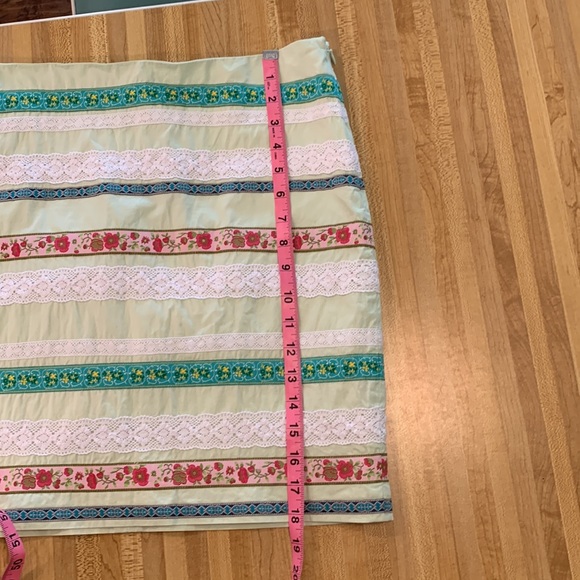 Garnet Hill Mini Skirt with lace and ribbon Size 10 - Picture 10 of 10